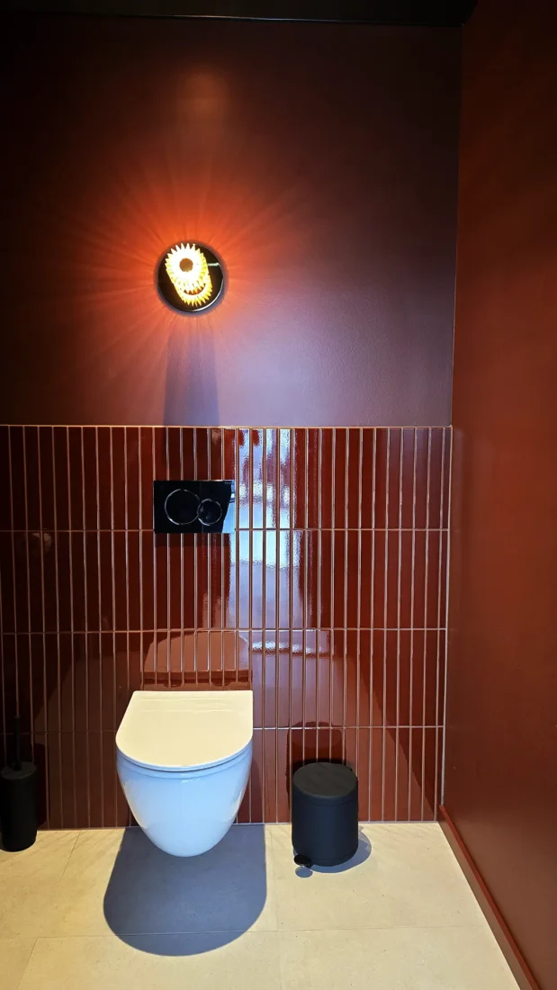wc fasiliteter i nytt rehabilitert nærings kontor